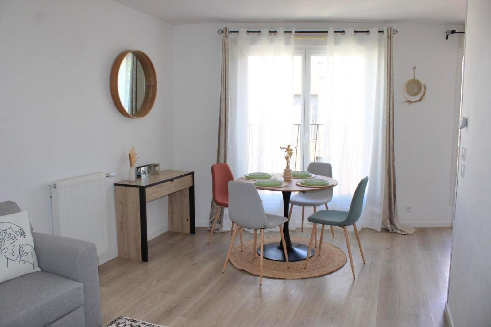Appartement Elegant Et Lumineux ロマンヴィル エクステリア 写真