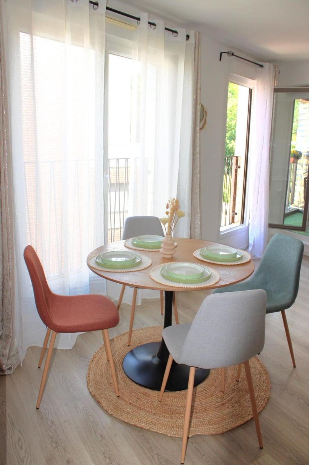 Appartement Elegant Et Lumineux ロマンヴィル エクステリア 写真